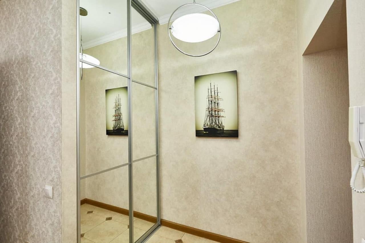 Ultracentral Spacious Apartment تشيسيناو المظهر الخارجي الصورة